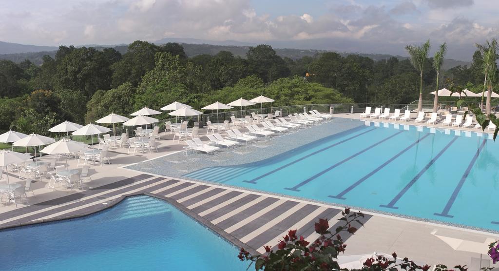ホテル Club Campestre De Bucaramanga フロリダブランカ エクステリア 写真