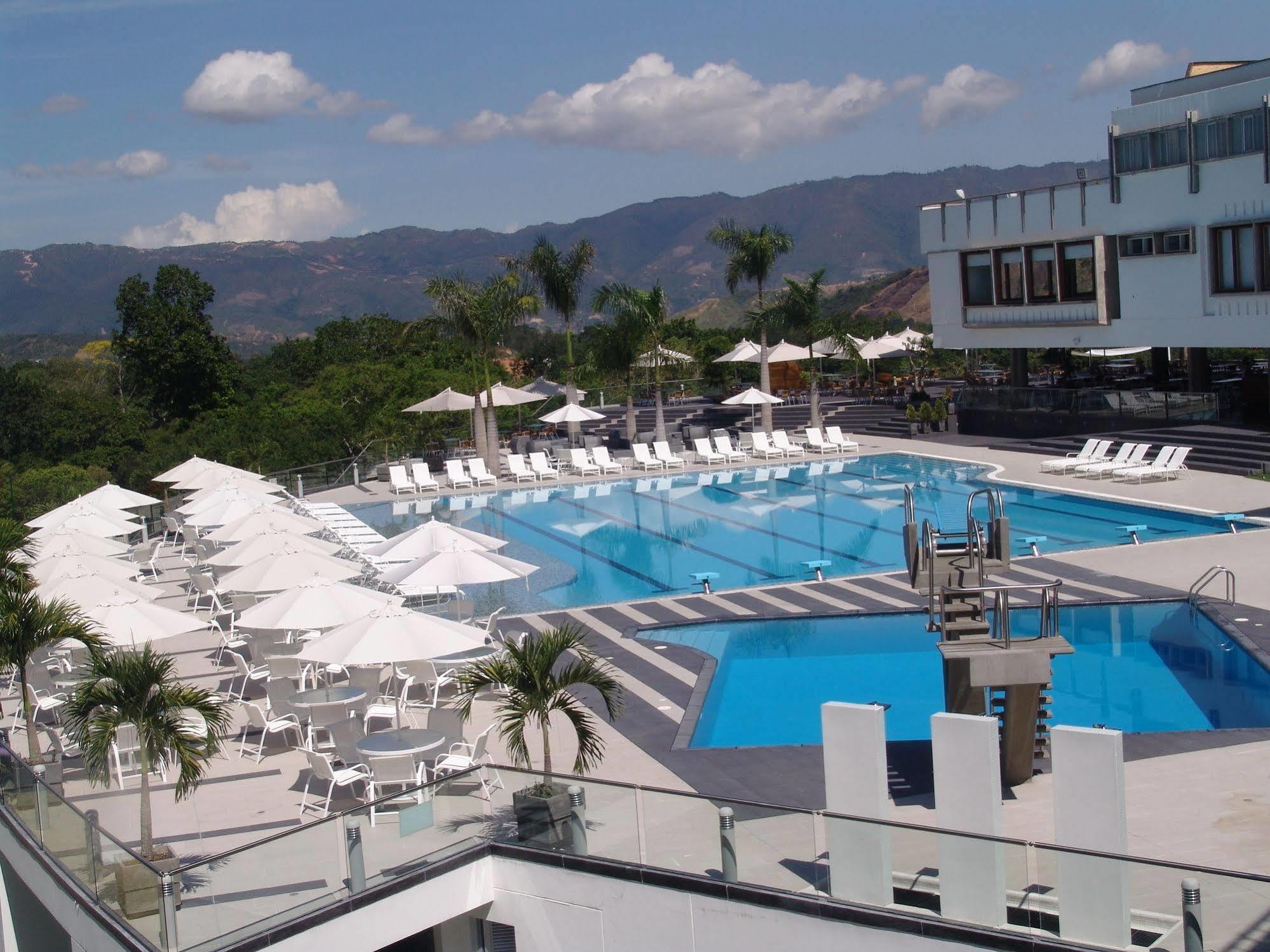 ホテル Club Campestre De Bucaramanga フロリダブランカ エクステリア 写真